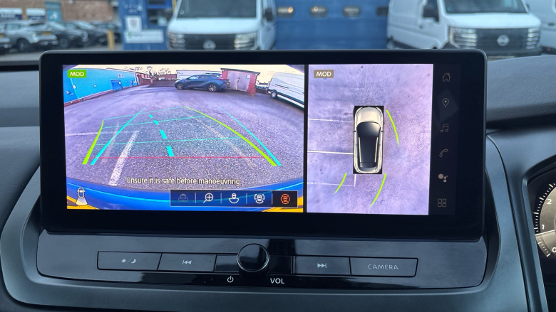 Nissan Qashqai 1.3 DiG-T MH 158 N-Connecta 5dr Xtronic Petrol Hatchback